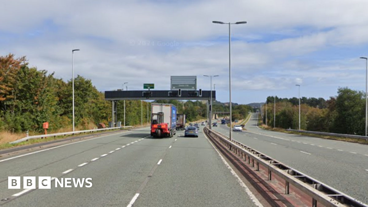 Conwy: Three arrests after driving altercation closes A55 road