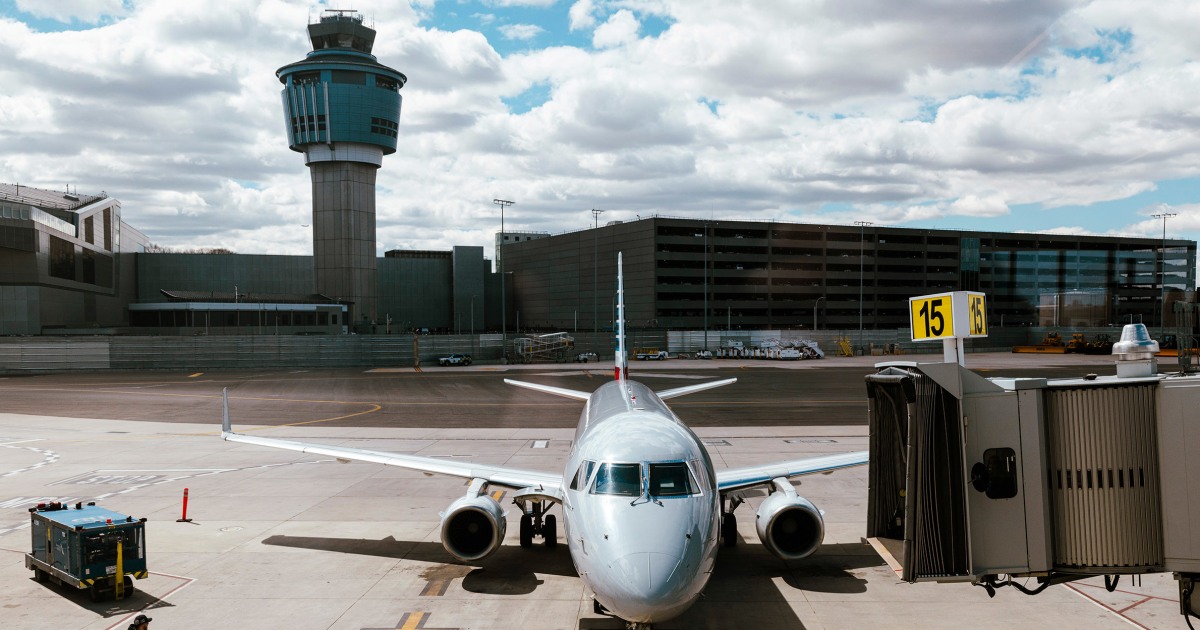 Passenger jet had to abort takeoff to avoid runway collision at New York's LaGuardia Airport